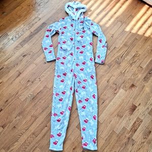Bearpaw Gray Christmas Onesie Sz S NWOT